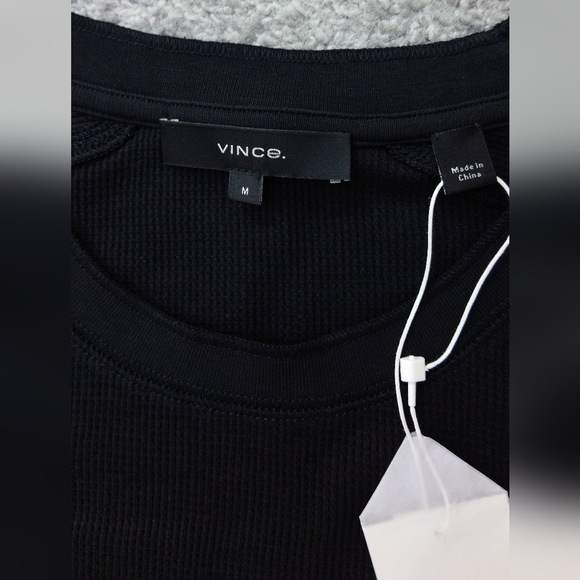 Vince Slim Fit Waffle Knit Long Sleeve T-Shirt Black - Picture 15 of 16